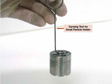 Carrying Tool for Sealing Particle Holder