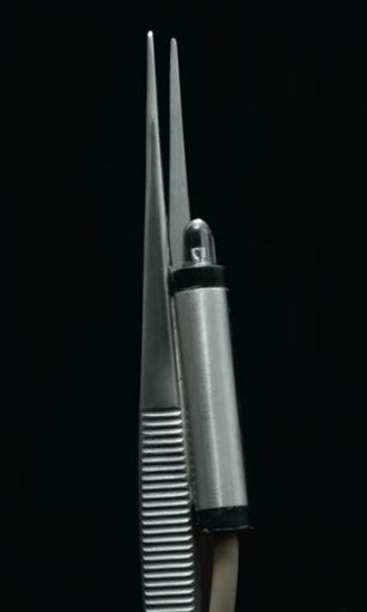 Picture of Lighted Forceps, 16CM Serrated Blunt Tip