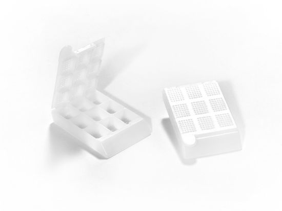 Picture of 9-Compartment Biopsy Cassettes