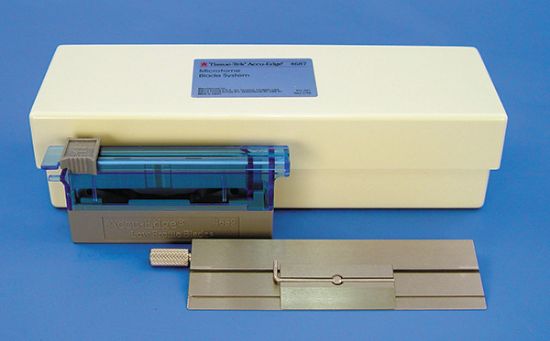 Picture of TISSUE-TEK ROTARY MICROTOME BLADE HOLDER