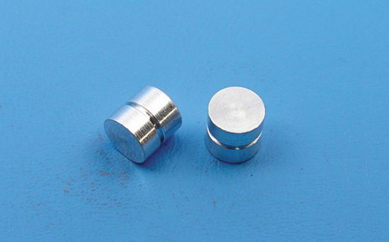 Picture of Cylinder SEM Mount for JEOL 10 mm X 10 mm