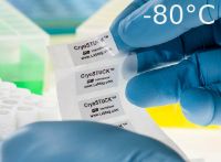 Picture of CryoSTUCK Cryo Labels, 3 x 0.55", 3" core, White