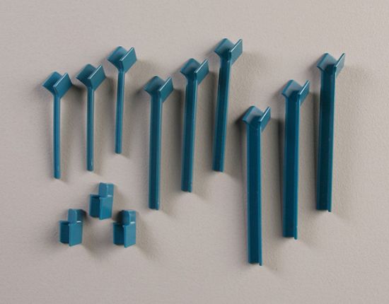 Picture of Bag Of 19 Medium Pegs And 6 Plugs, 4” Long