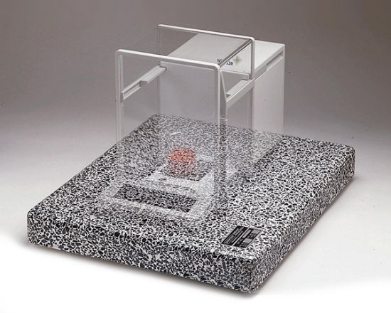 Picture of Vibration Damping Mount, 18" x 22"